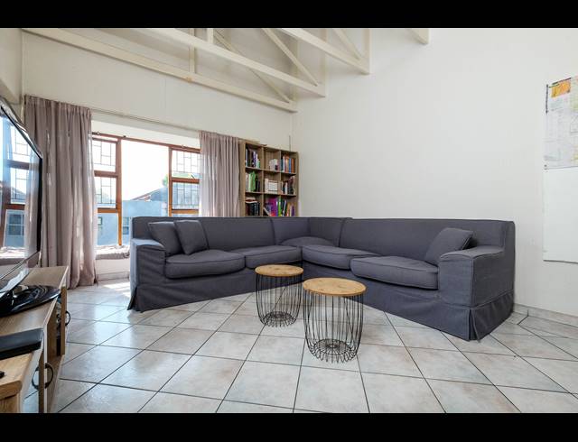 2 BEDROOM APARTMENT FOR SALE IN MORNINGSIDE